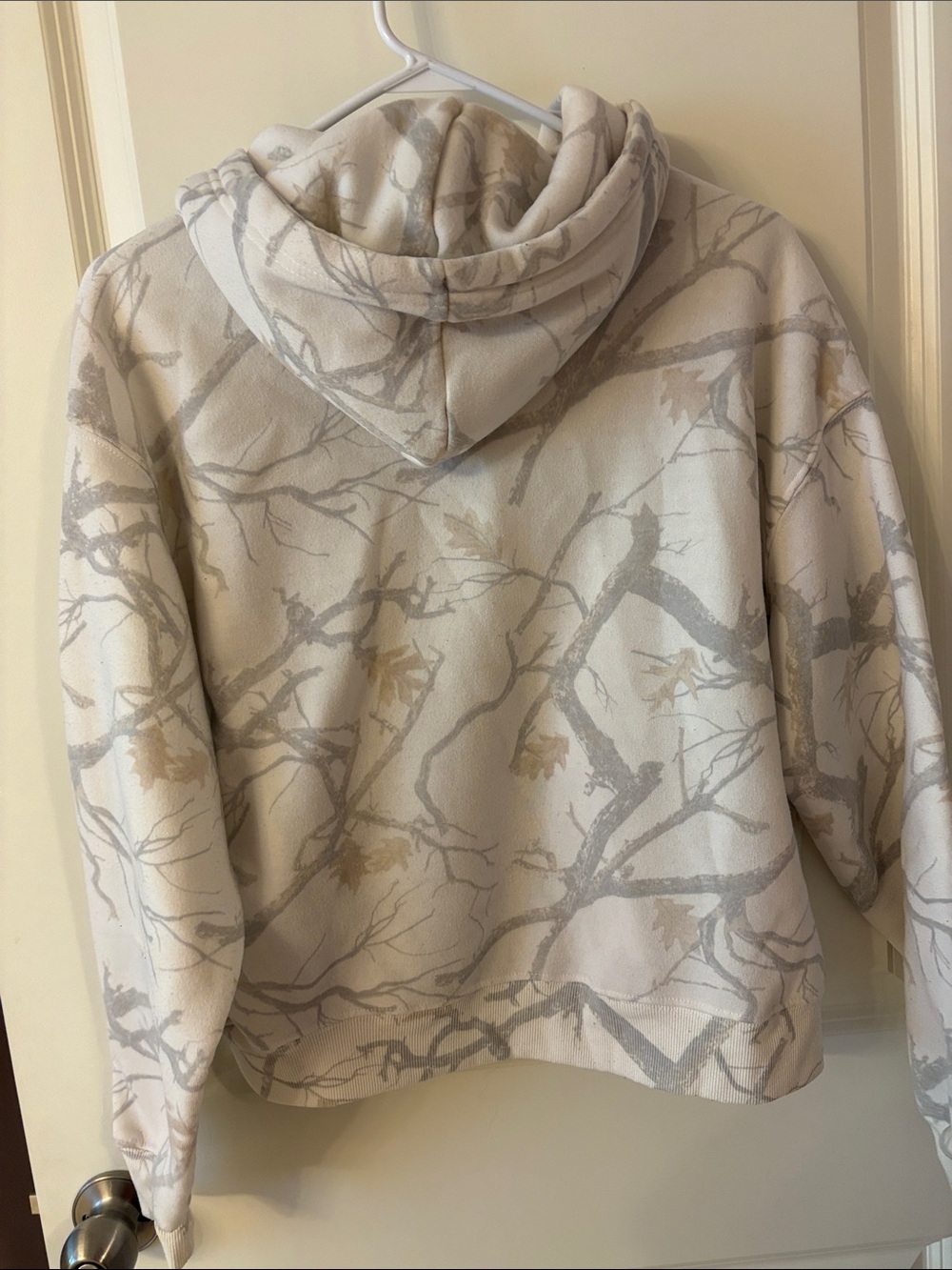 Women’s Hooded Sweatshirt in Cream Branch Print - Picture 5 of 5